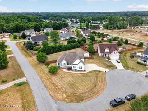 8101 Claybrooke Court Willow Spring NC 27592
