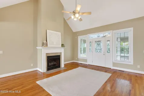 8101 Claybrooke Court Willow Spring NC 27592