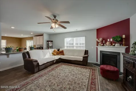404 Frida Road New Bern NC 28560