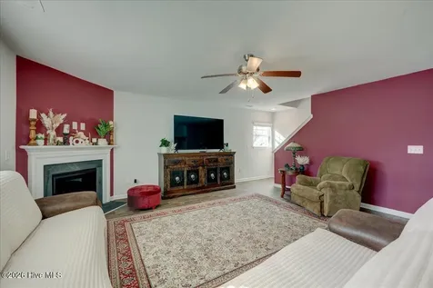 404 Frida Road New Bern NC 28560