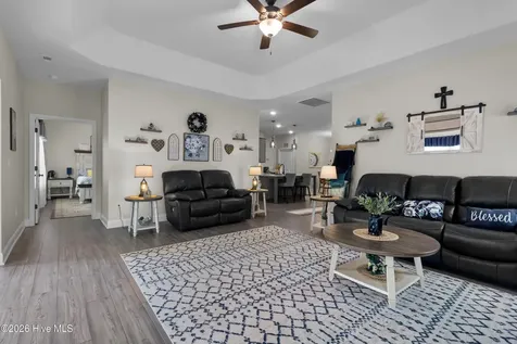 112 Persimmon Drive New Bern NC 28562