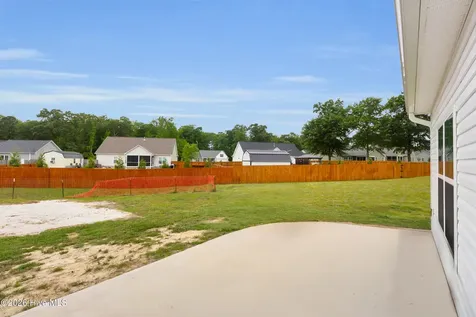 112 Persimmon Drive New Bern NC 28562