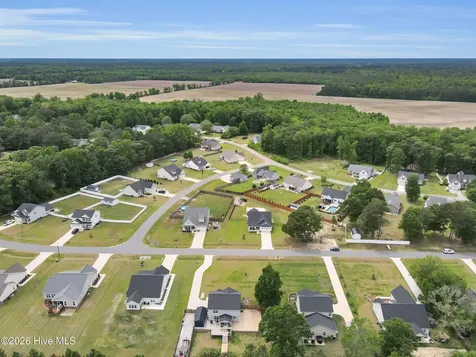 112 Persimmon Drive New Bern NC 28562