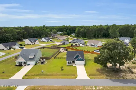 112 Persimmon Drive New Bern NC 28562