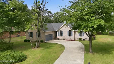 600 Winged Foot Court New Bern NC 28562