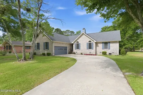 600 Winged Foot Court New Bern NC 28562