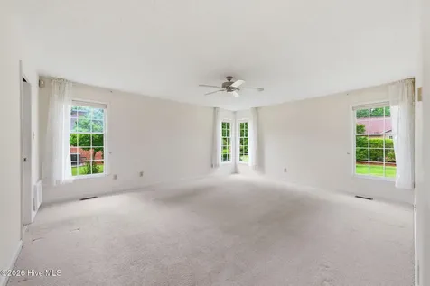 600 Winged Foot Court New Bern NC 28562