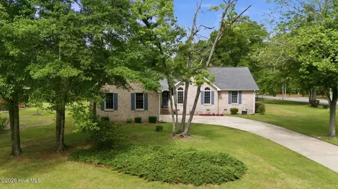 600 Winged Foot Court New Bern NC 28562