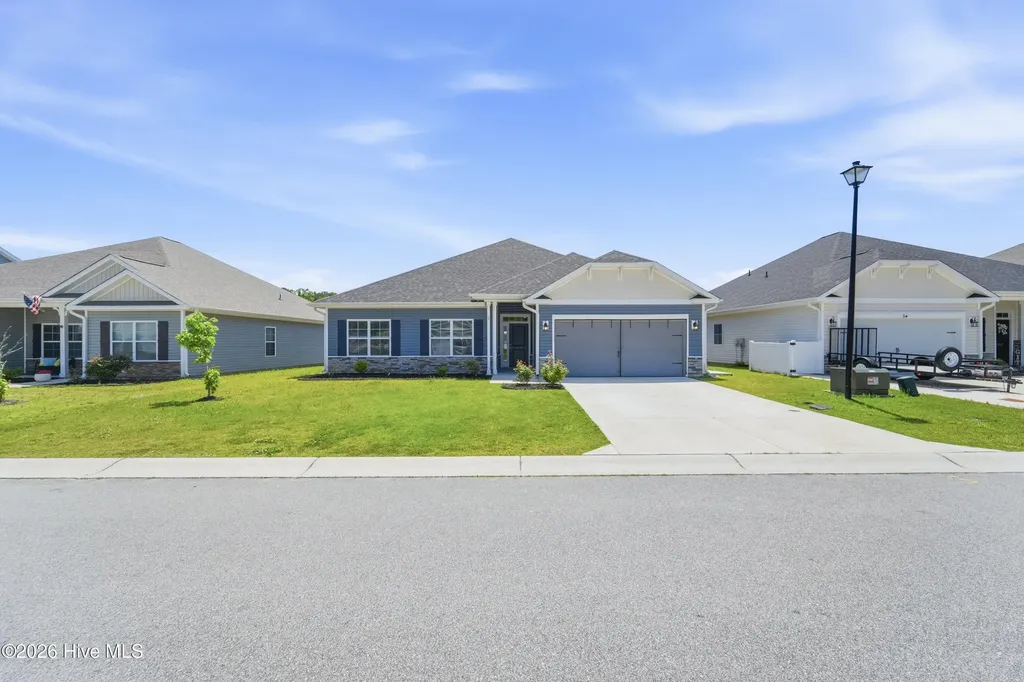 755 Greenwich Place Richlands NC 28574