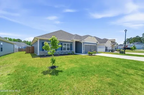 755 Greenwich Place Richlands NC 28574