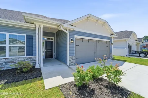 755 Greenwich Place Richlands NC 28574