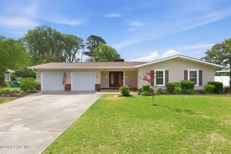2342 N Lakeview Drive Newport NC 28570