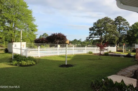 2342 N Lakeview Drive Newport NC 28570
