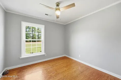 2342 N Lakeview Drive Newport NC 28570