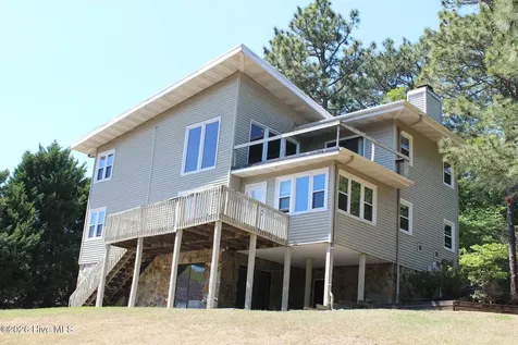 139 Pleasant View Lane West End NC 27376