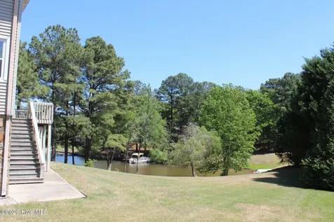 139 Pleasant View Lane West End NC 27376