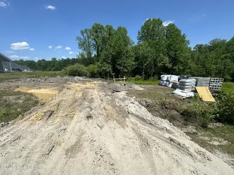 131 Dallas Drive Beulaville NC 28518