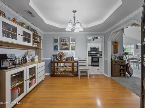 405 W Regent Court Jacksonville NC 28546