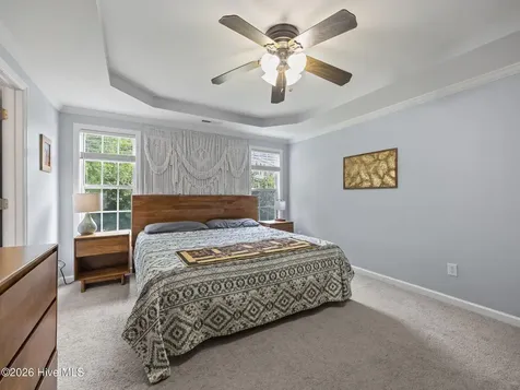 405 W Regent Court Jacksonville NC 28546