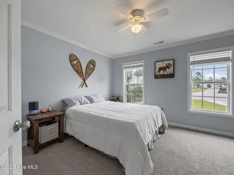 405 W Regent Court Jacksonville NC 28546