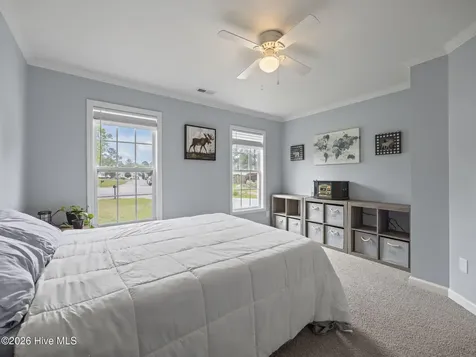 405 W Regent Court Jacksonville NC 28546