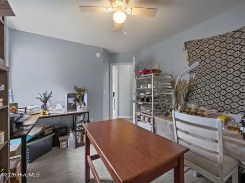 405 W Regent Court Jacksonville NC 28546