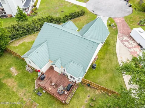 405 W Regent Court Jacksonville NC 28546