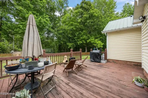 405 W Regent Court Jacksonville NC 28546