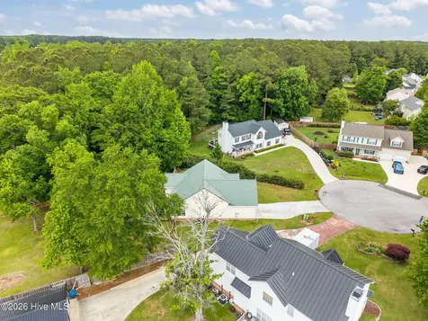 405 W Regent Court Jacksonville NC 28546