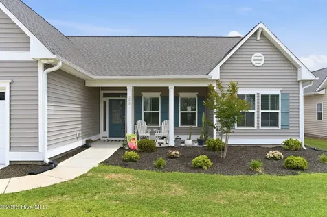 305 W Weatherbee Way Hampstead NC 28443