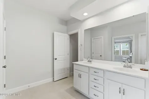 305 W Weatherbee Way Hampstead NC 28443