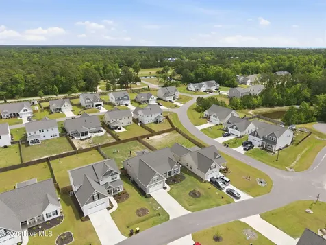 305 W Weatherbee Way Hampstead NC 28443