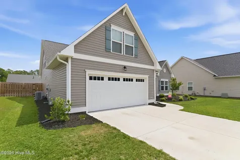 305 W Weatherbee Way Hampstead NC 28443