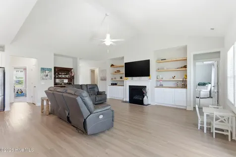 305 W Weatherbee Way Hampstead NC 28443