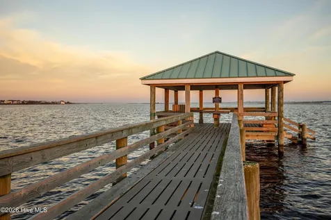 123 Hardwick Lane Newport NC 28570