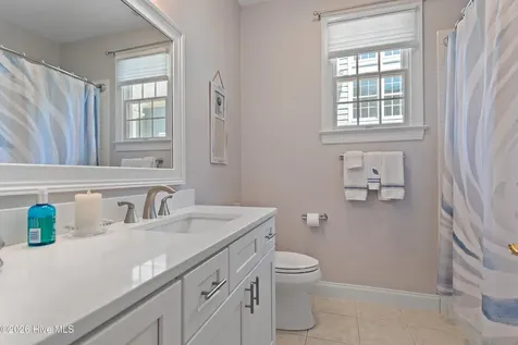 3615 W Medinah Avenue SE Southport NC 28461