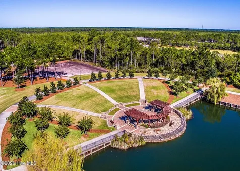3615 W Medinah Avenue SE Southport NC 28461