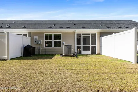 2049 Parow Lane NW Calabash NC 28467