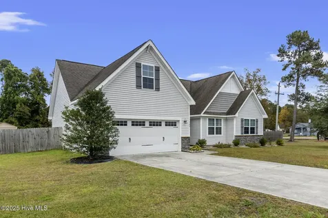 100 Kenna Court Jacksonville NC 28540