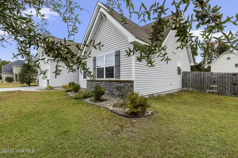 100 Kenna Court Jacksonville NC 28540