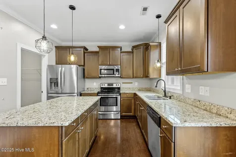 100 Kenna Court Jacksonville NC 28540