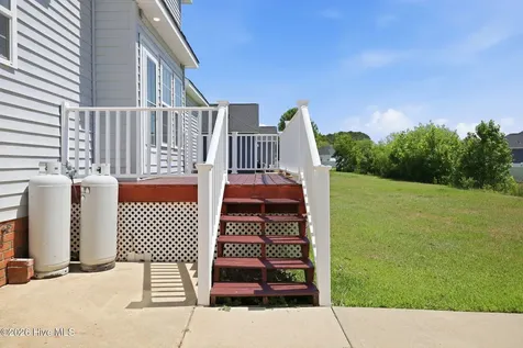 622 Lennington Lane Washington NC 27889