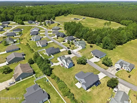 622 Lennington Lane Washington NC 27889