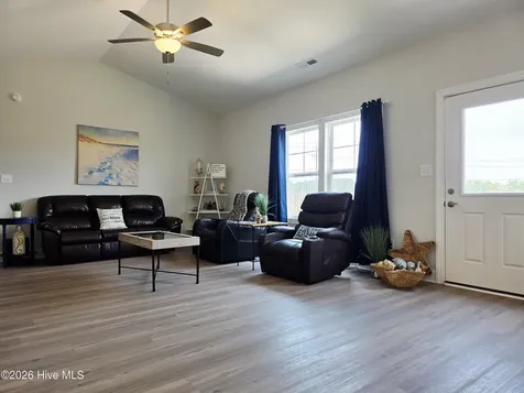 603 Bright Harvest Drive Maysville NC 28555