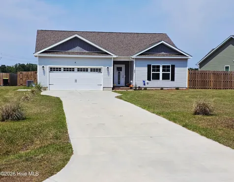 603 Bright Harvest Drive Maysville NC 28555