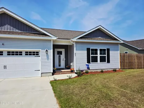 603 Bright Harvest Drive Maysville NC 28555