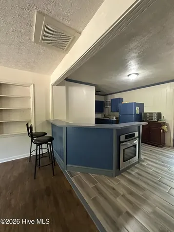 109 W Chestnut Street Maxton NC 28364