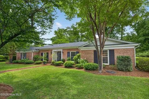 2412 Gillette Drive Wilmington NC 28403