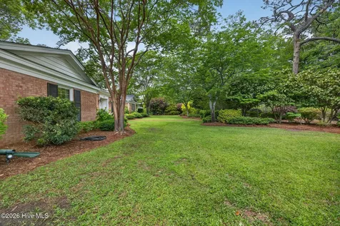 2412 Gillette Drive Wilmington NC 28403