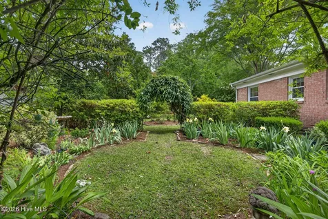 2412 Gillette Drive Wilmington NC 28403